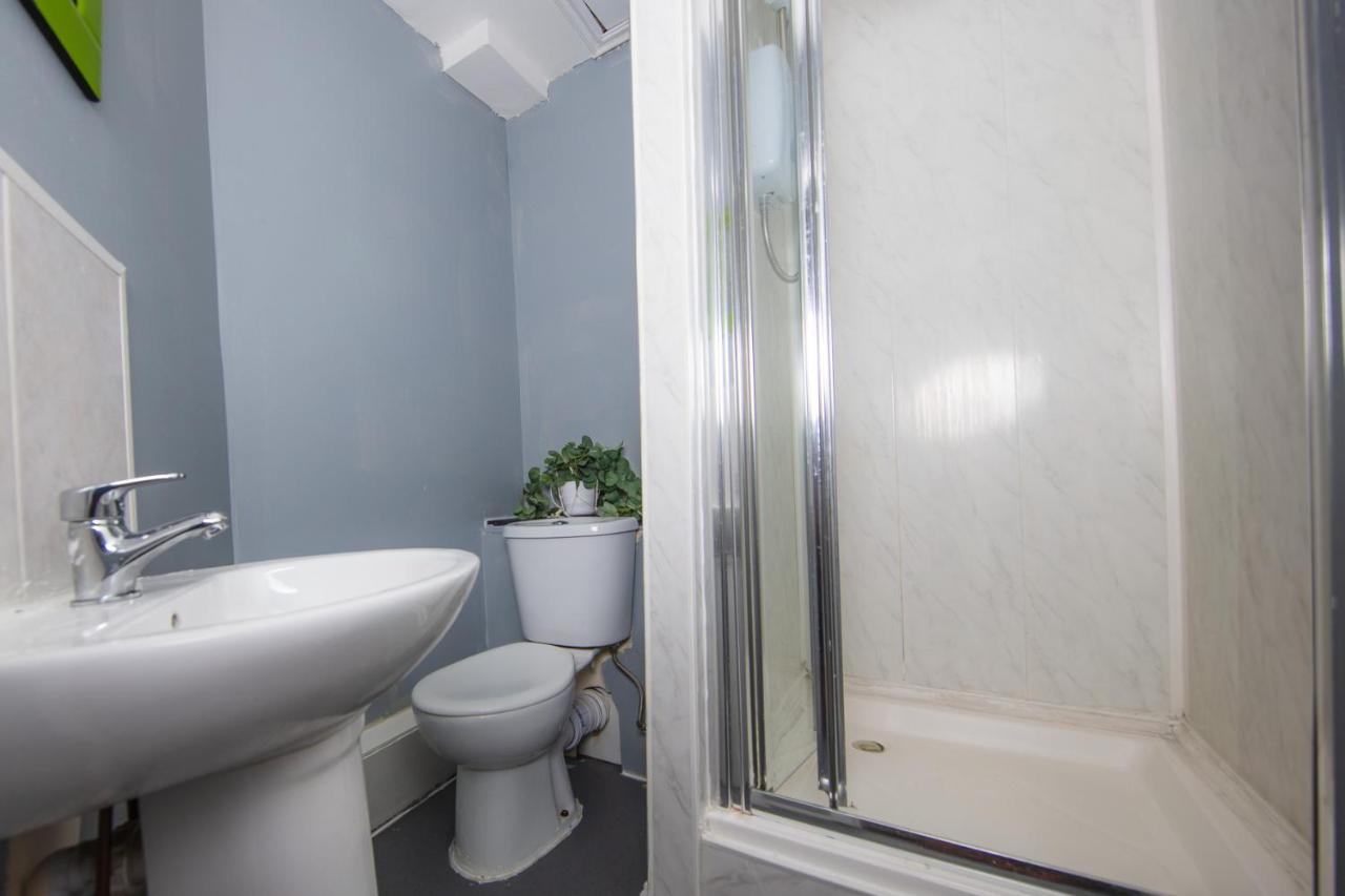 Super Central 4Bedroom Apartment At The Meadows EDI Exterior photo