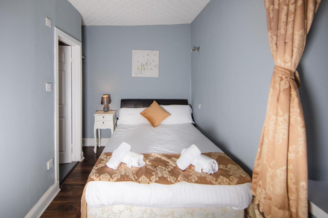 Super Central 4Bedroom Apartment At The Meadows EDI Exterior photo
